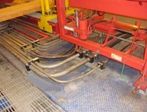 This picture shows an example of a welded system on the world’s largest land based drilling rig. The hydraulic piping system is connects the rig hydraulic units to the drill floor systems, pipe and casing handling and the self-contained rig moving system. 